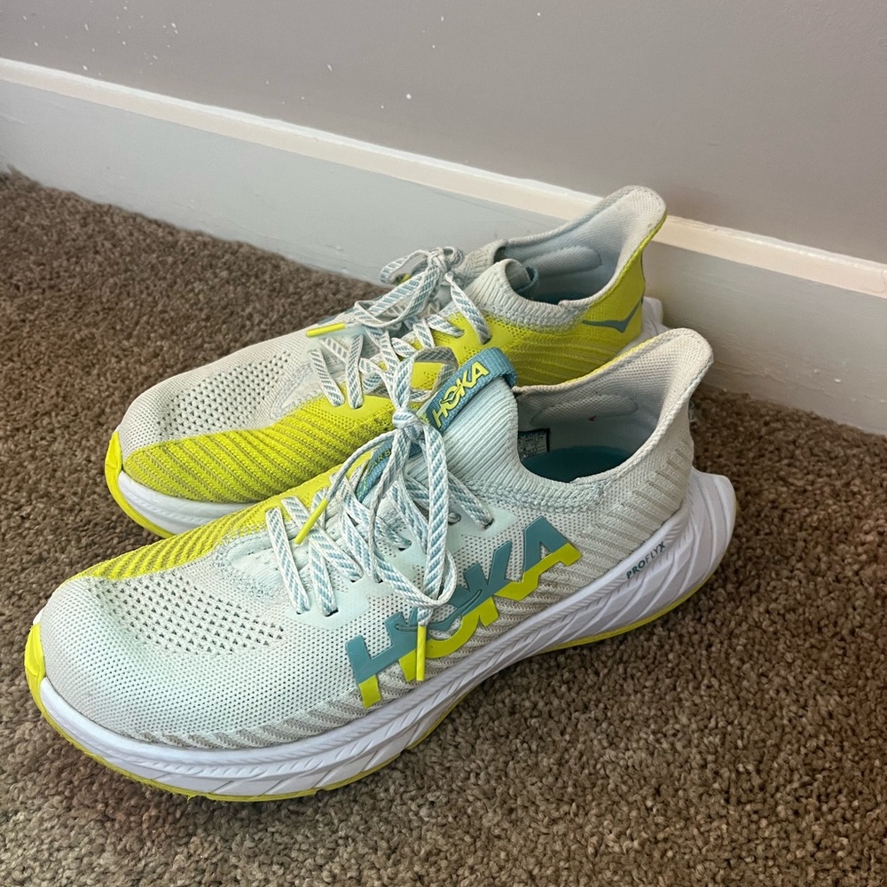 Hoka Carbon X